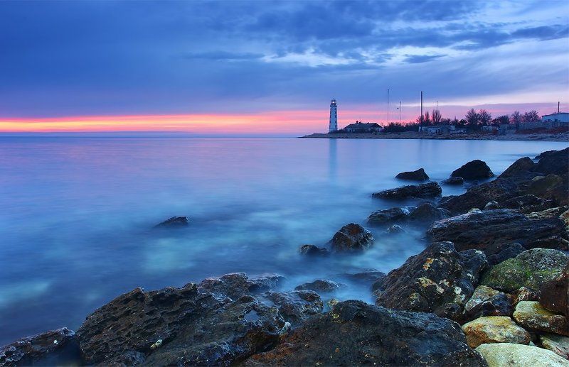 Про Маяк и синее Чёрное мореphoto preview