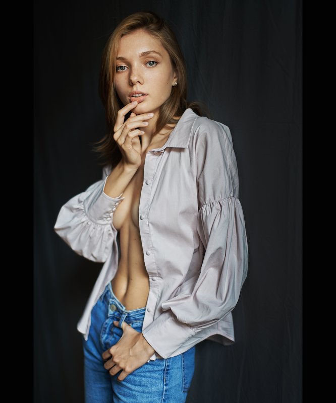 портрет, эмоции, взгляд, красивая, робко, нежно Настяphoto preview