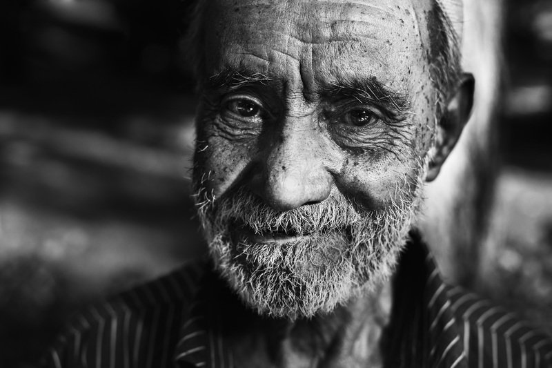 Old manphoto preview