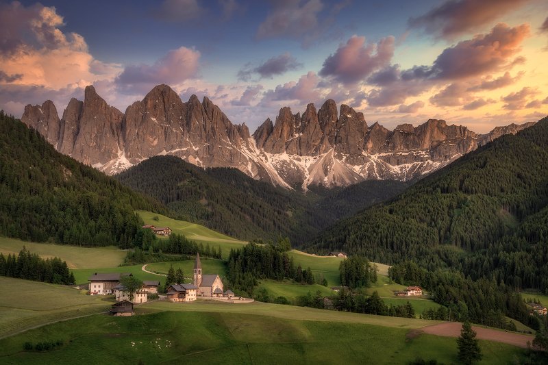 Chiesa di Santa Maddalena, church, Church ST. Maddalena, Clouds, Dolomites, Evening, farmhous, fir, fir-trees, Forest, Funes, houses, Italy, Madow, Mountain Range, mountains, Mountaintop, Pine, Pine trees, pinewood, Rocks, Santa Maddalena, shed, Sheep, Sn Chiesa Di Santa Maddalenaphoto preview