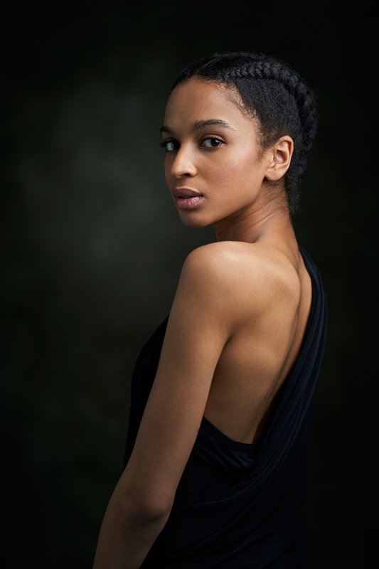 portrait, girl, lowkey, black, beautiful, pretty, eyes, lips, портрет, девушка, look photo preview