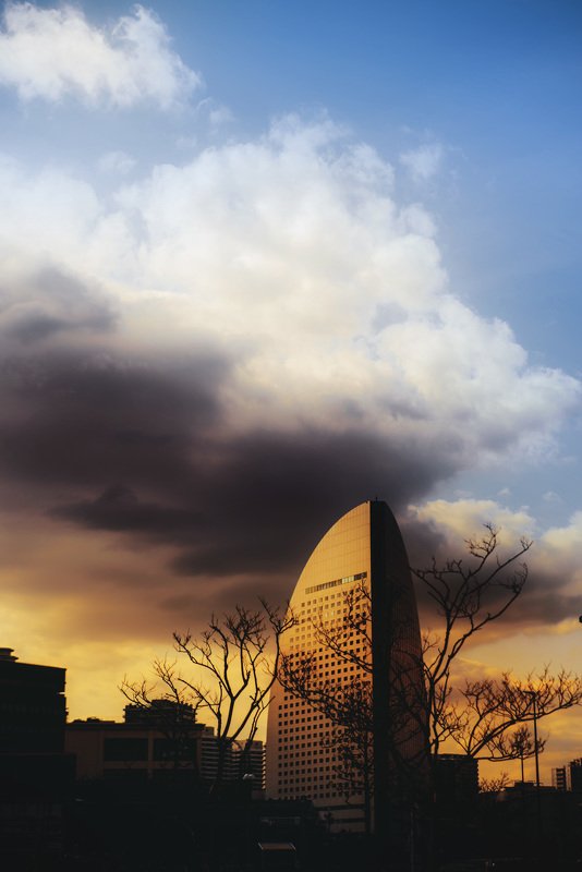 sunset japan yokohama building sky cloud Sunset over big cityphoto preview