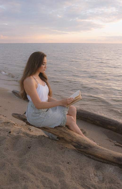 На берегу моряphoto preview