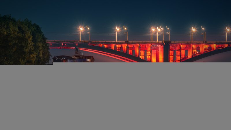 пейзаж, город, красноярск, енисей, сибирь, мост, коммунальный, свет, подсветка, красный, отражения, вода, корабль, пристань, набережная, ночь Красным по синемуphoto preview