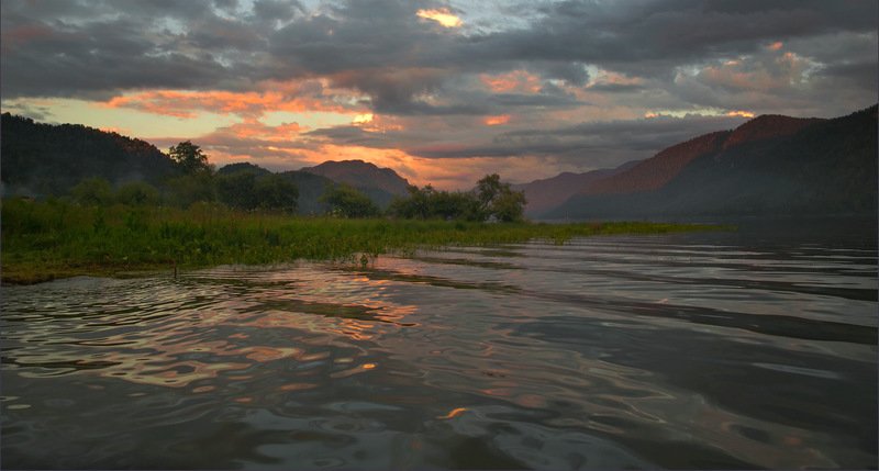Пейзаж Lake Teletskoye Сибирь Сибирские просторыphoto preview