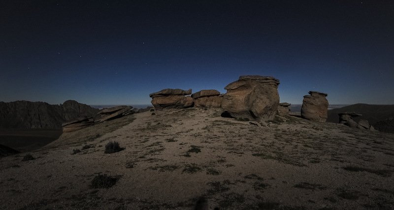 эльбрус, каменные, грибы, ночь Подлунные грибы...photo preview