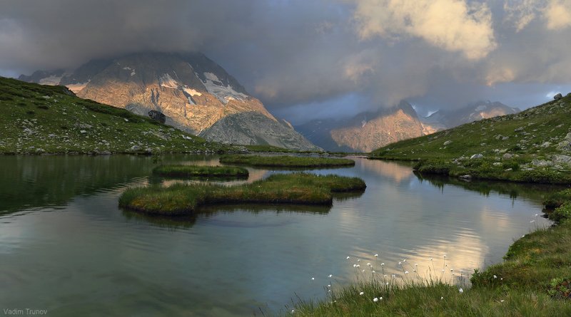 Рассвет на озереphoto preview