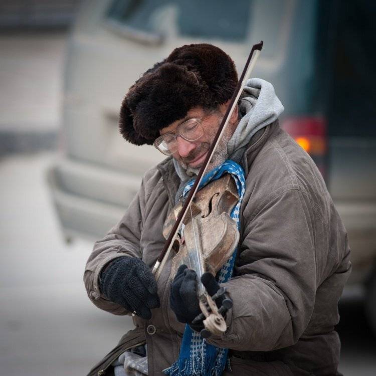 Strangers In The Night. Автор: Гвановский Владимир , Гвановский Владимир
