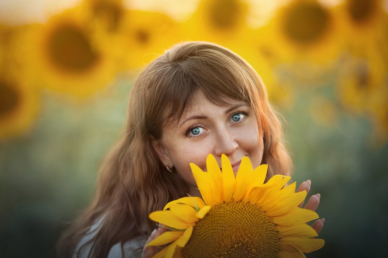 Eyes   portrait photo preview