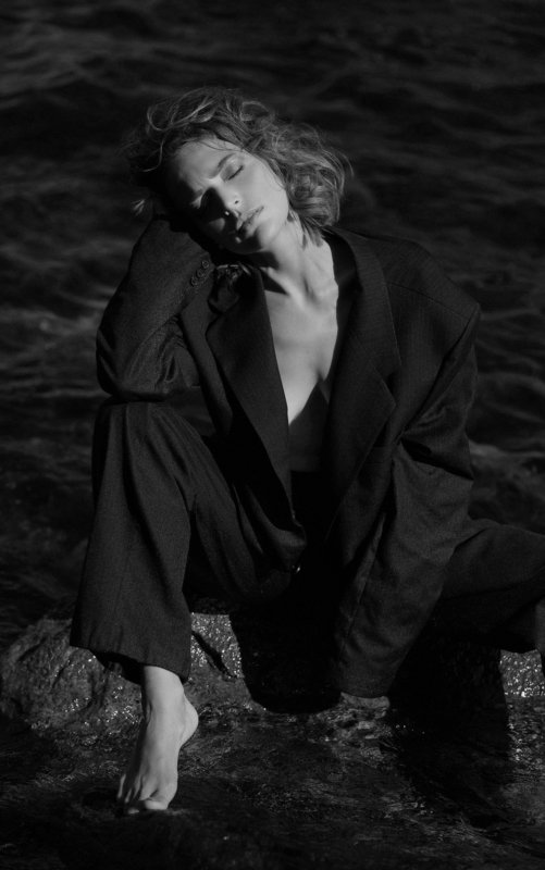 Black seaphoto preview