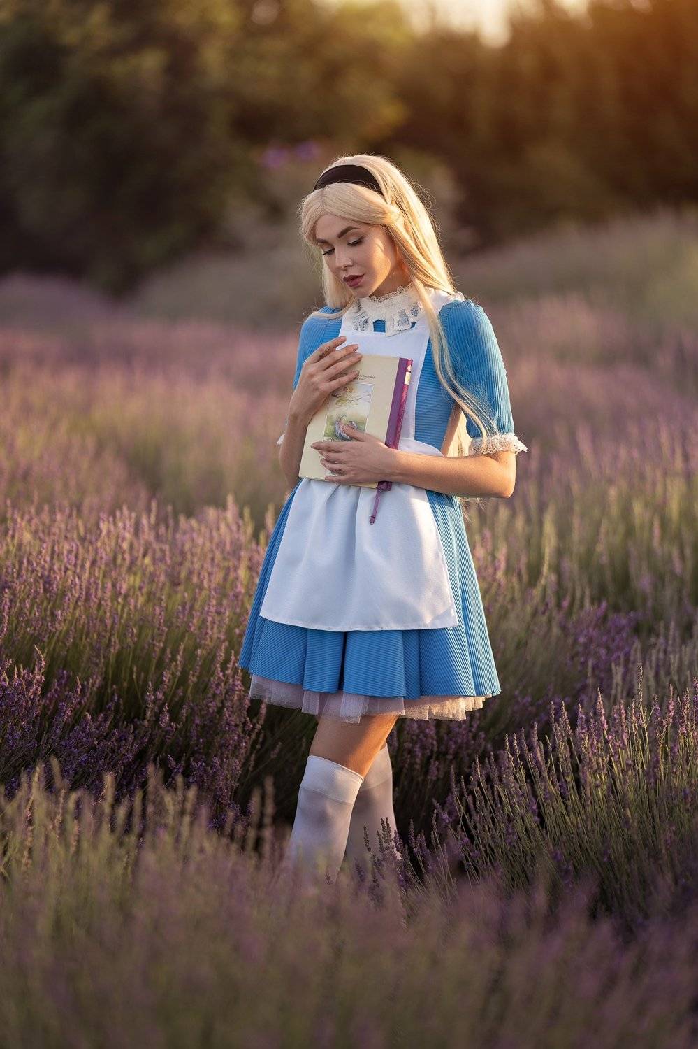 Алис в стране чудес мечты лаванда сказки девушка, Виктория Кузнецова