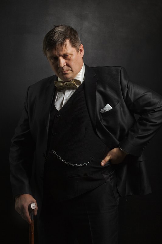 характерный портрет, студийный портрет, мужской портрет, Рычащий Левphoto preview