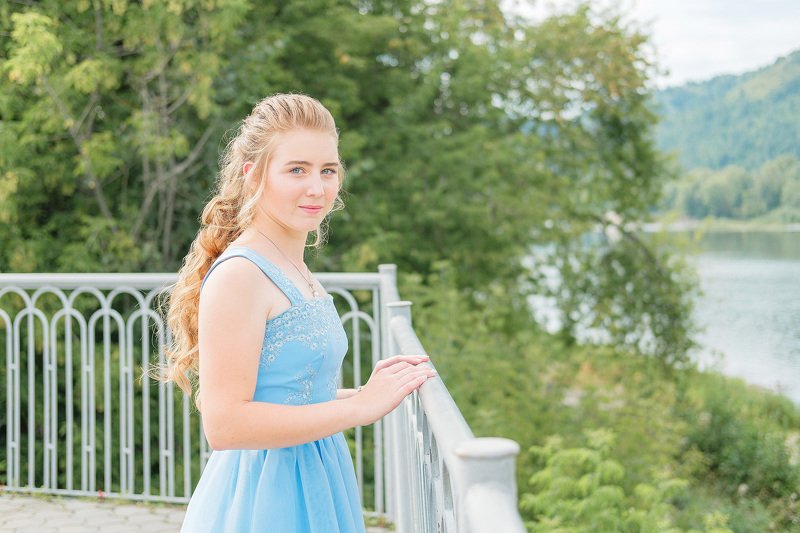 Девушки, портрет, выпускной, лето  Выпускница photo preview