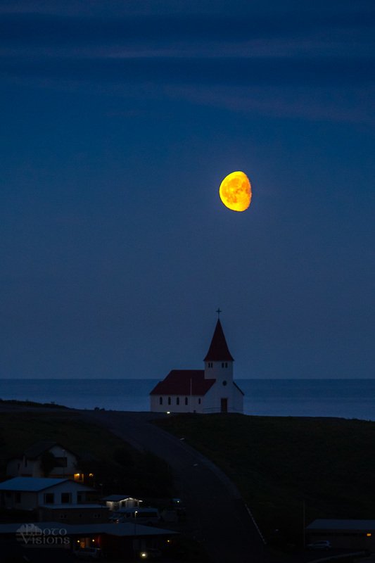 iceland,vik,moon,moonrise,night,summer, Moonrise above Icelandphoto preview