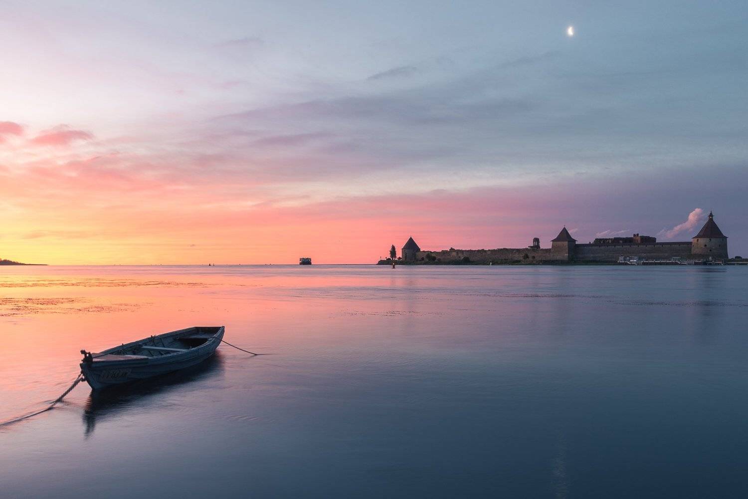 Рассвет у крепости Орешек. Автор: Александр Писарев ленинградская область, ленобласть, Александр Писарев