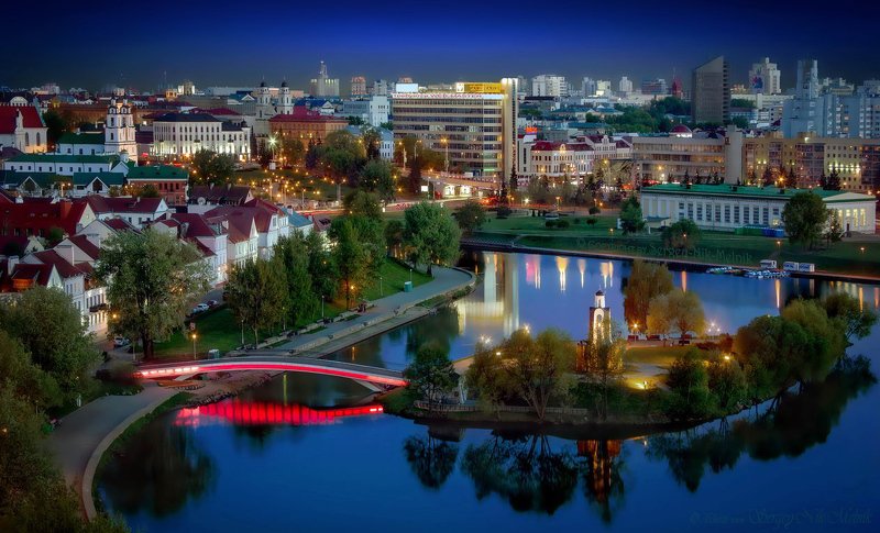 беларусь, город, минск, вечер, фотосфера-минск В «Багдаде» всё спокойно...photo preview