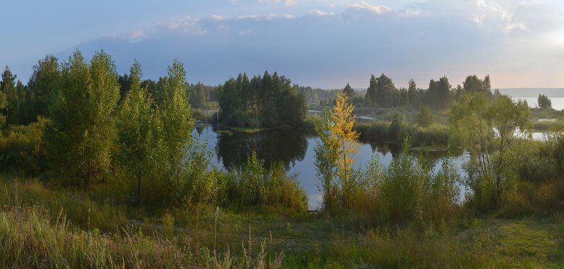 лето, август, закат, затишье, дымка, небо, озеро, простор Дымка фото превью