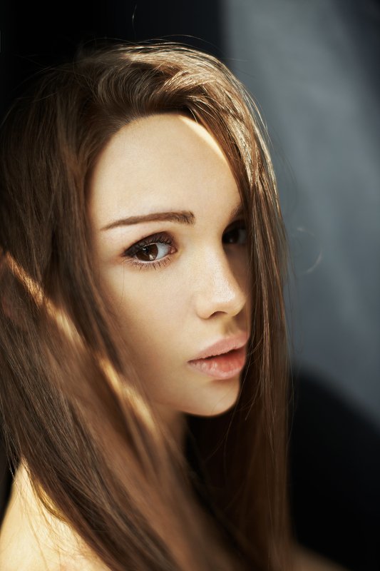 портрет, эмоции, взгляд, красивая, робко, нежно Каринаphoto preview