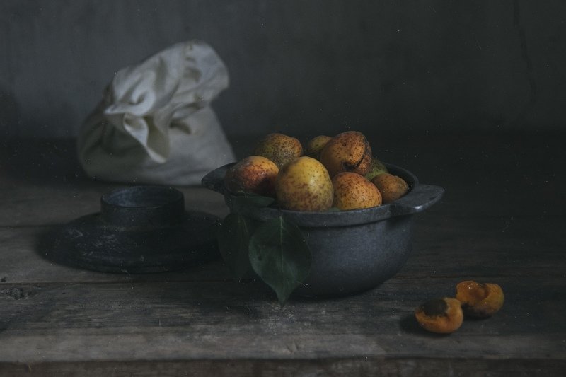 абрикос, натюрморт, чугунок ***photo preview