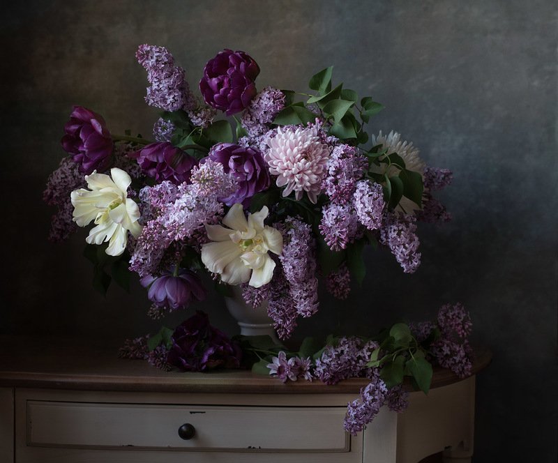 натюрморт, цветы, сирень, арт, алина ланкина, художественный натюрморт, натюрморт с цветами, весна, свет ***photo preview