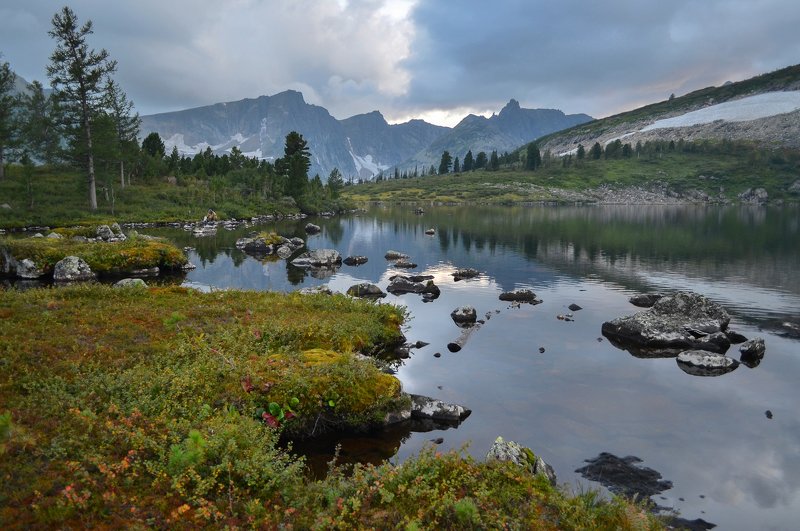 кузнецкий алатау, поднебесные зубья, золотая долина В горах Кузнецкого Алатауphoto preview
