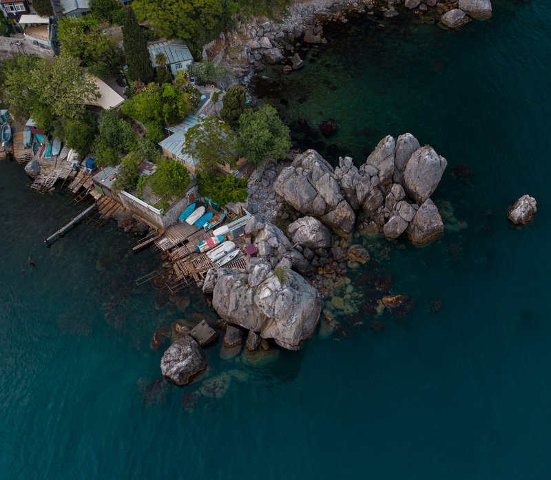 море,крым,весна ,аэросъёмка Весенний пасмурный Гурзуфphoto preview