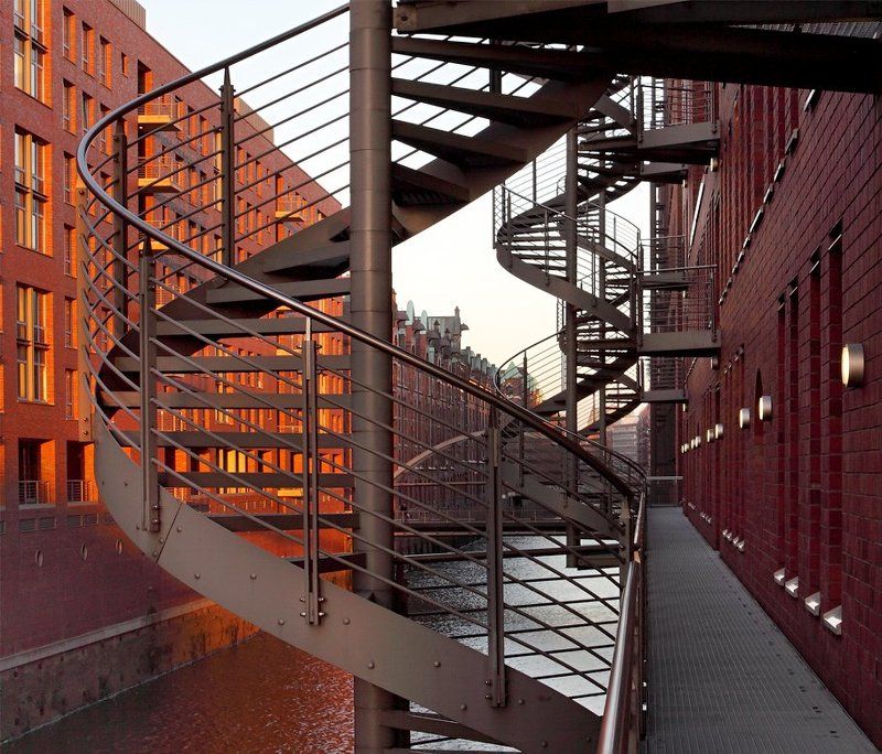 hamburg, speicherstadt,treppe серпантиноphoto preview