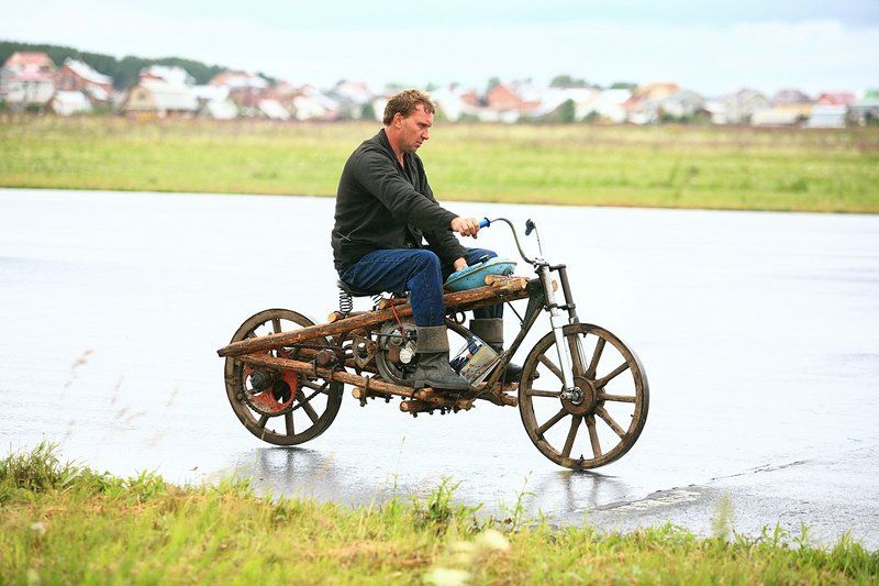 Харлей с нашей деревниphoto preview