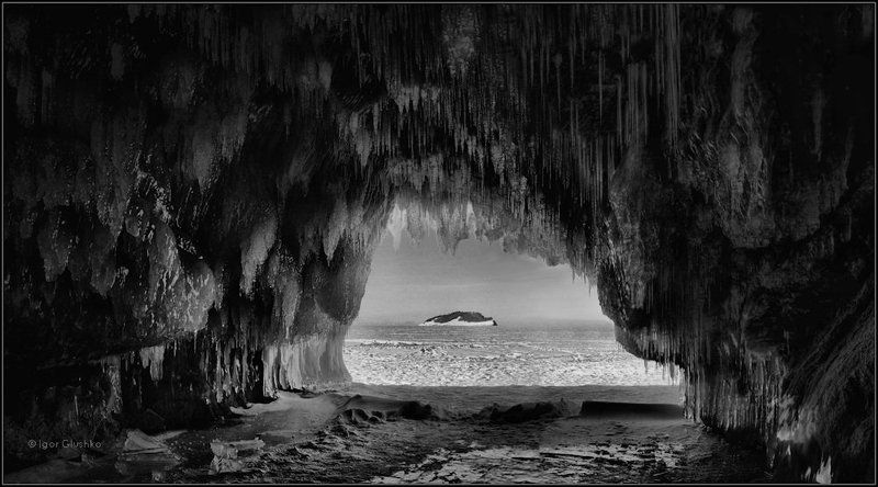 байкал, грот, остров, зима, сосульки, лед Под занавес Зимыphoto preview