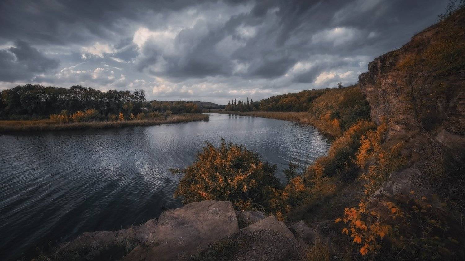 Осенний поворот. Автор: vadlen , vadlen