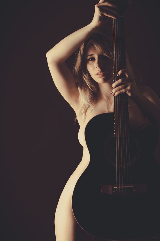 gitar bodyline music nude nikon Shape of musicphoto preview