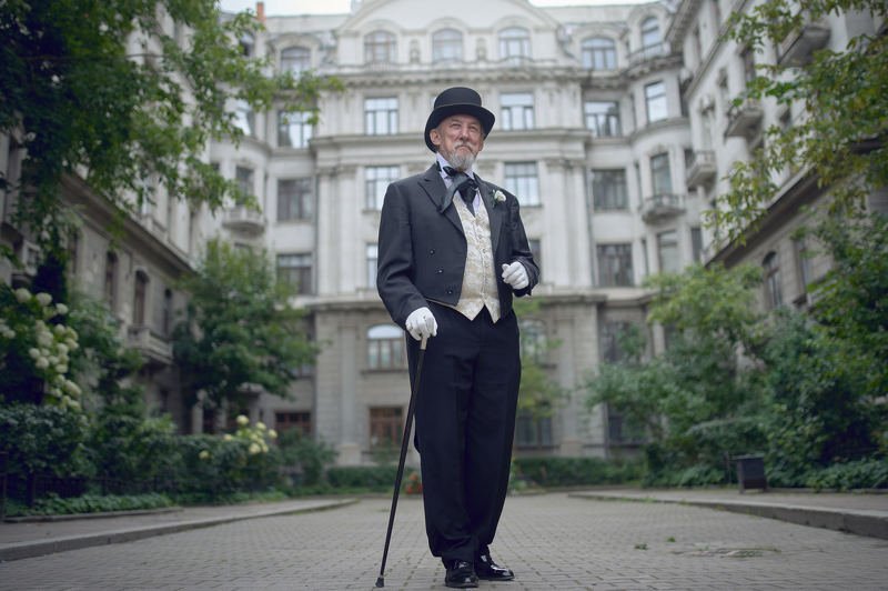 портрет, стритфото, жанр, rekhov Владелец газет, пароходов...photo preview