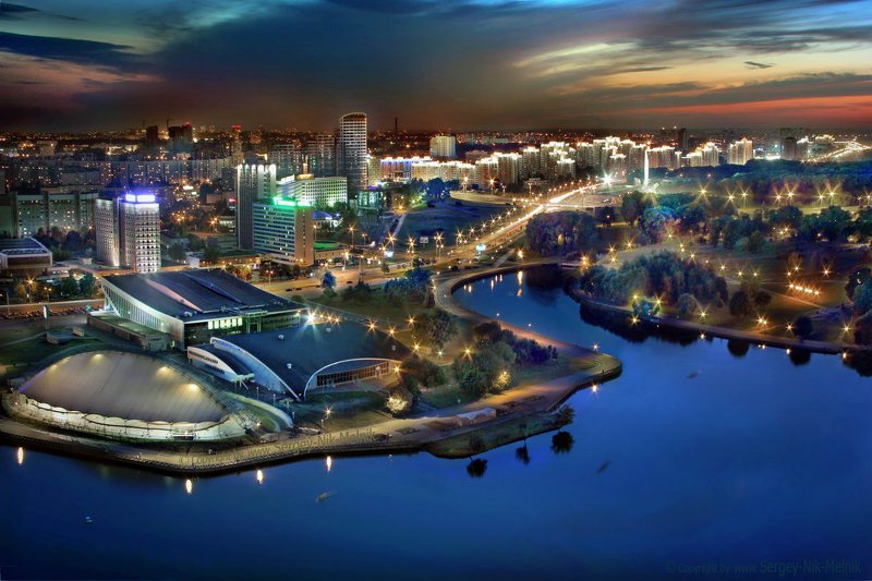 беларусь, город, минск, вечер, фотосфера-минск, фото-минск, интерьерный-фотограф-минск Полуостров Победителей в центре Европыphoto preview