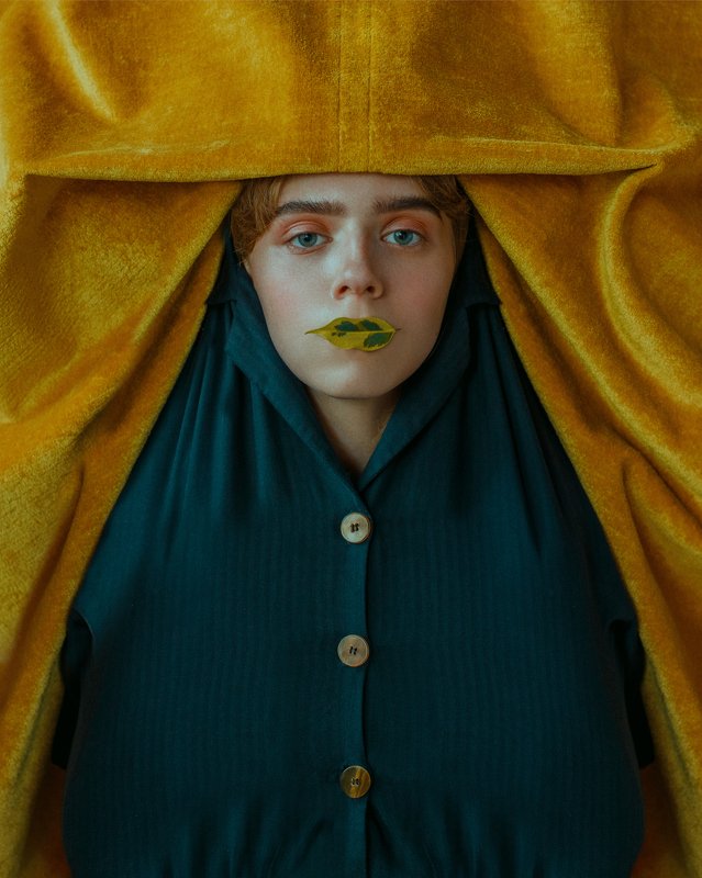 portrait, портрет, girl, brunette, portraiture, indoor, февраль, ламповый, retouch, ретушь, цвет, cinematic,цветок, mimesys, form, тёплый, fineart, beauty,sweet, warm, мимикрия yellow Alexandraphoto preview