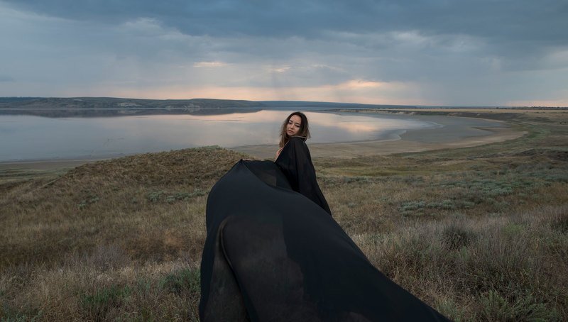 black dressphoto preview