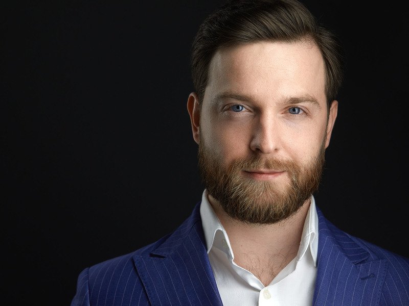 portrait, headshot, studio, close-up, canon, 100mm Alexphoto preview