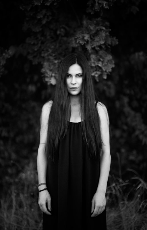 #portrait #nikon #blackandwhite #woman Encre noirephoto preview