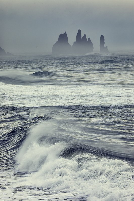 Iceland,black beach, Reynisdrangar, landscape, seascape Reynisdrangarphoto preview