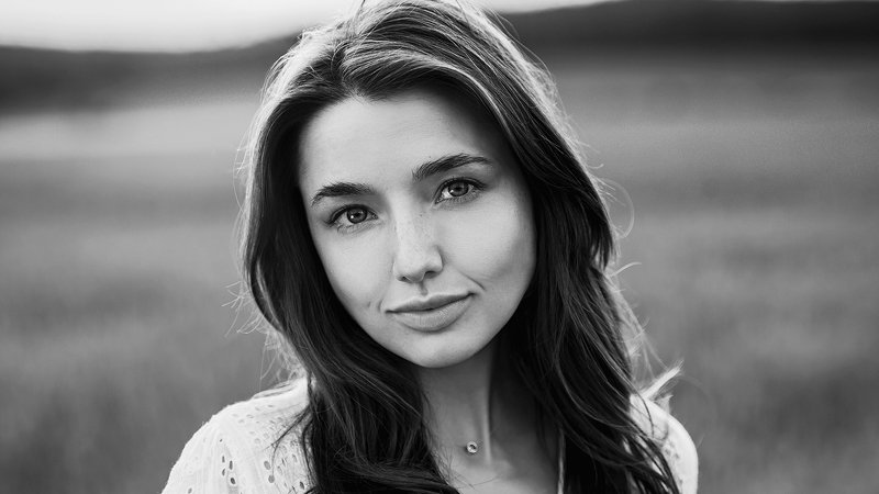 Юлияphoto preview