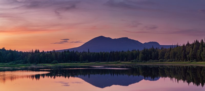 Вечер у подножия Таганаяphoto preview