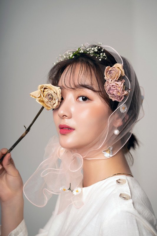 beauty,flower,art,woman,girl,stage,white,face,pink,cute,asian flower girlphoto preview