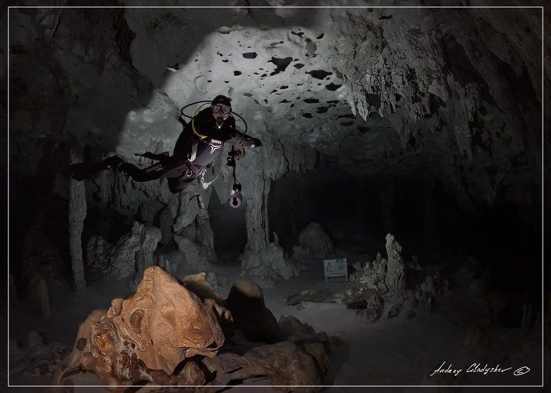 Левитацияphoto preview