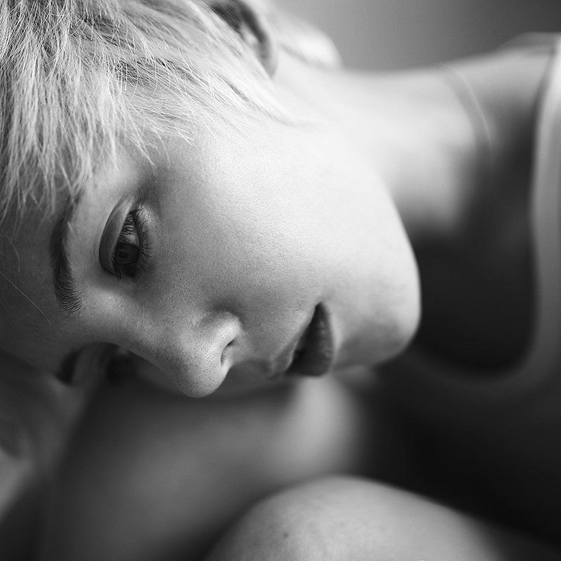 Ж е н яphoto preview