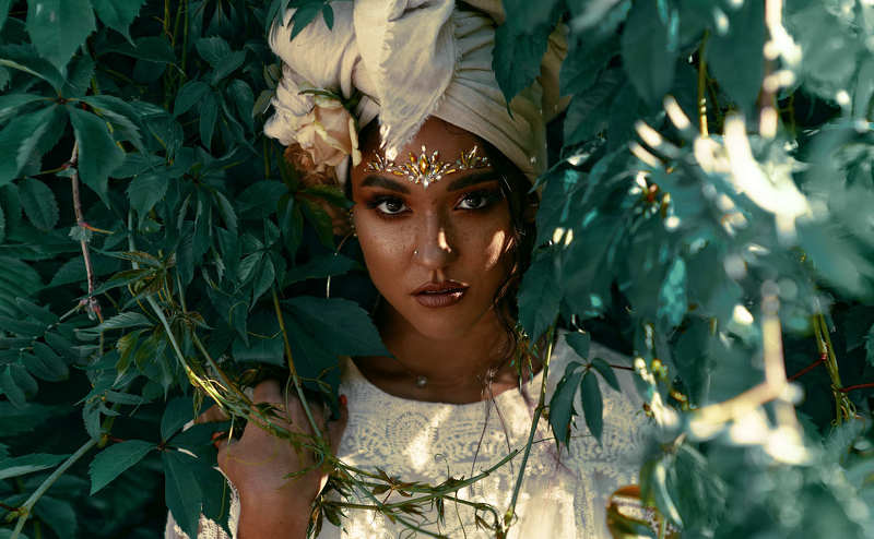 girl, green, color, black, africa, beauty, portrait, woman Dianaphoto preview