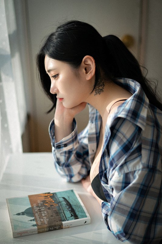 #girl #seminude #lingerie #underwear #naked #daylight #beauty #indoor #asian #light #portrait sexy girlphoto preview