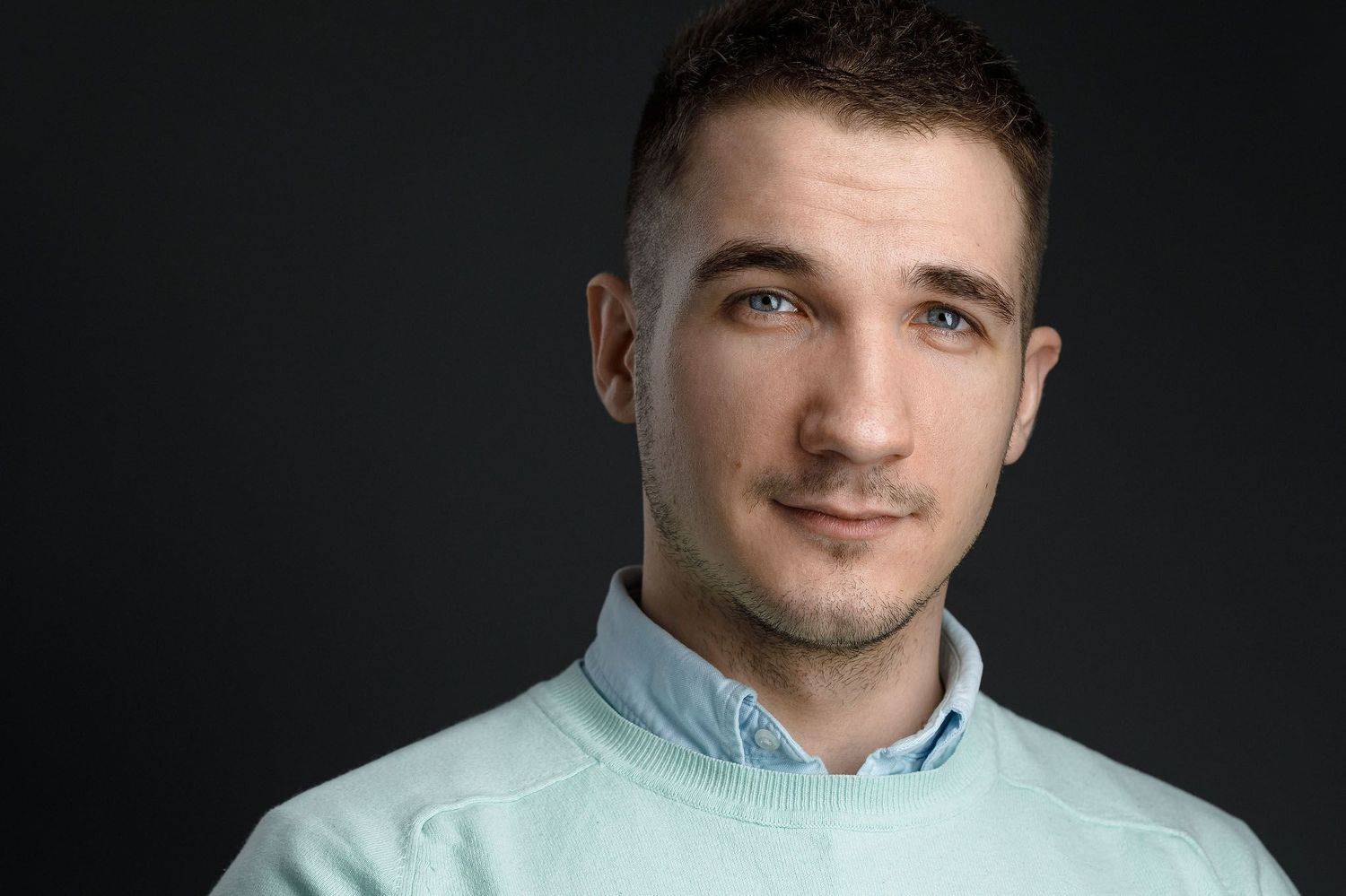 Автор: Aleksandr Balakin portrait, headshot, studio, close-up, canon, 100mm, Aleksandr Balakin