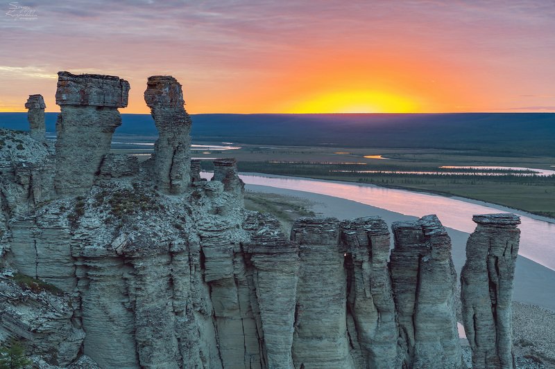 якутия, оленёк Оленёкские столбыphoto preview