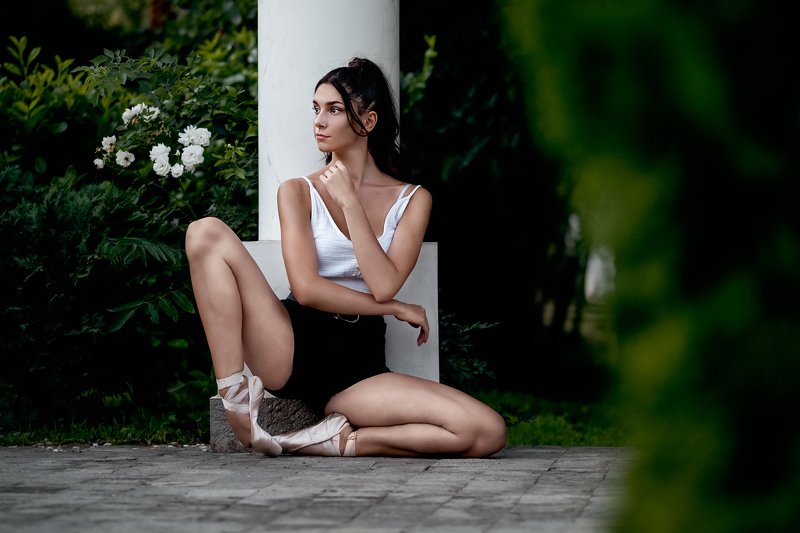 yancho sabev photography, female portrait, ballerina, lifestyle, beauty, sitting, ~ Cvetozara ~photo preview