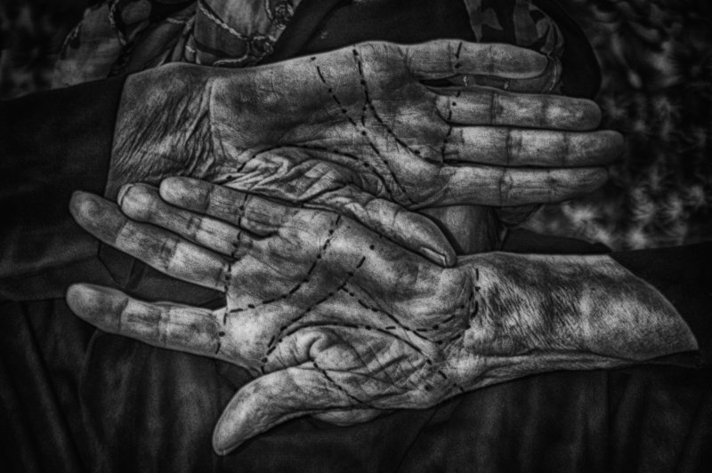 old, black and white, life, conceptual, HANDS, age, Borders, старый,черный и белый, жизнь, концептуальный, РУКИ, возраст, Границы Bordersphoto preview