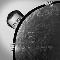 Portrait of a photographer (avatar) Mono